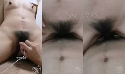 母子乱伦妈妈姨妈老妈舔胸插入15分钟